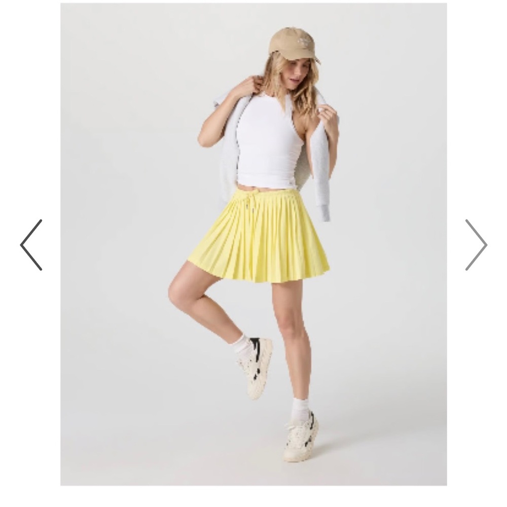 Vuori Clementine Pleated Skirt Sunlight Yellow Small NWOT